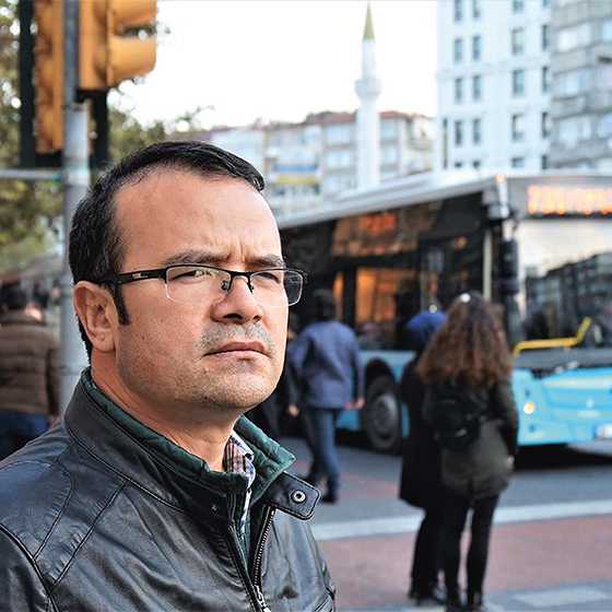 ئابدۇۋەلى ئايۇپ