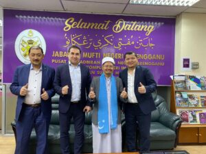 ئۇيغۇر ھۆرلۈك مۇنبىرى