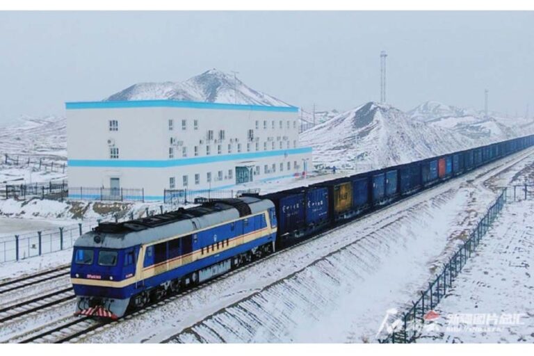 شنجاڭ نېفىت