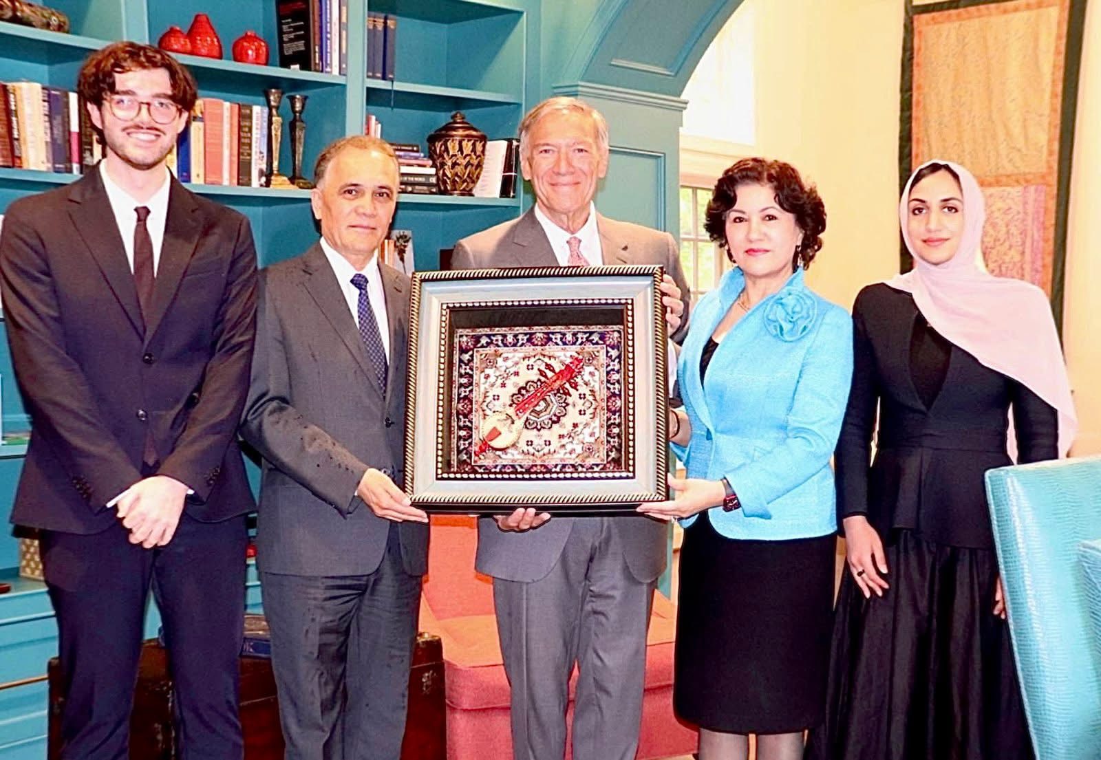 ئۇيغۇر ھەرىكىتى تەشكىلاتى ئامېرىكانىڭ سابىق دۆلەت ئىشلىرى مىنىستىرى مايىك پومپېئوغا مىننەتدارلىق بىلدۈردى