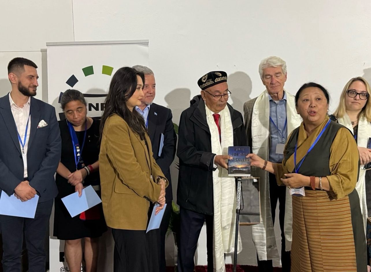 پورتۇگالىيەنىڭ مادېرا شەھرىدە ۋاكالەتسىز مىللەتلەر تەشكىلاتىنىڭ «ئۆز تەقدىرىنى ئۆزى بەلگىلەش» تېمىسىدىكىخەلقئارالىق يىغىنى چاقىرىلغان