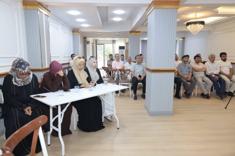 خەلقئارا شەرقىي تۈركىستان تەشكىلاتلار بىرلىكى ئومۇمىي يىغىنى ئۆتكۈزۈپ رەئىس ۋە ئىدارە ھەيئەت ئەزالىرىنى يېڭىدىن سايلاپ چىقتى